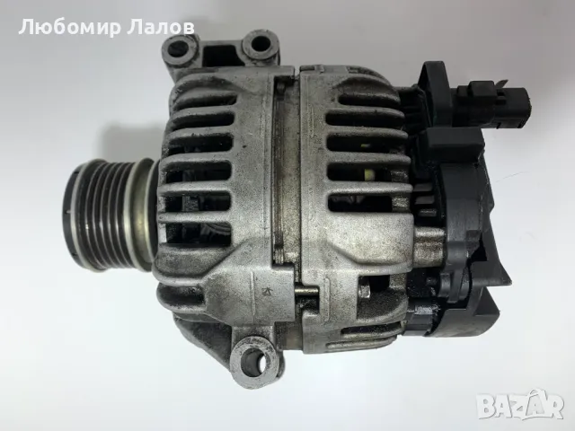 Генератор Dacia Sandero I Logan Дачия Сандеро I Логан 1.4i 1.6i (08-15)г. 7700437090