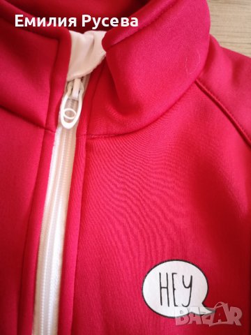 суичер- 122/128, снимка 2 - Детски анцузи и суичери - 37817606