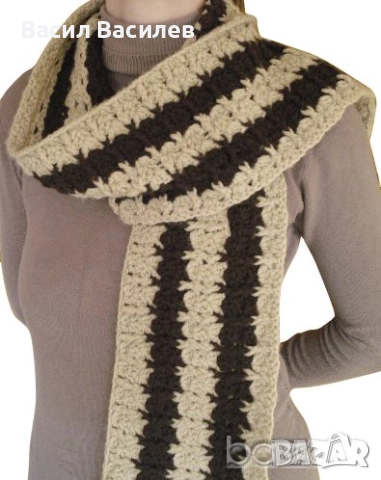 Ръчно плетен дамски шал кафяво и бяло