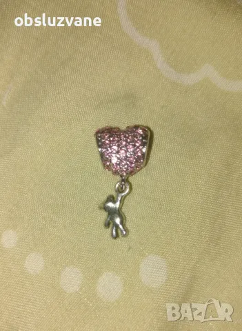 Моден медальон Сърце и мече