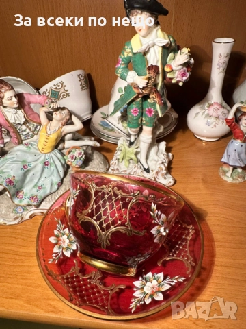 Ръчно изрисувани букети и цветя върху рубинено червен кристал Код P1630, снимка 12 - Декорация за дома - 52924561