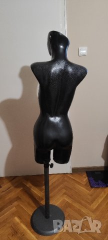 Дамски манекен - торс със стойка, снимка 2 - Манекени - 44130900