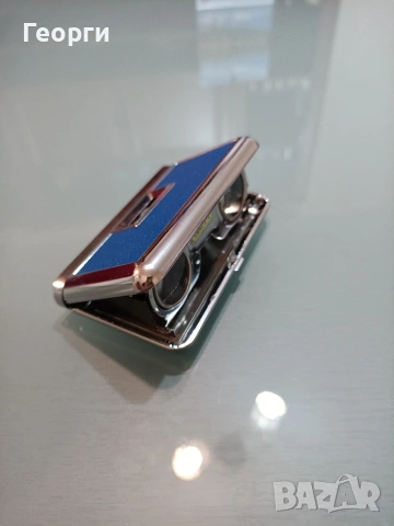 Продавам антикварен театрален бинокъл