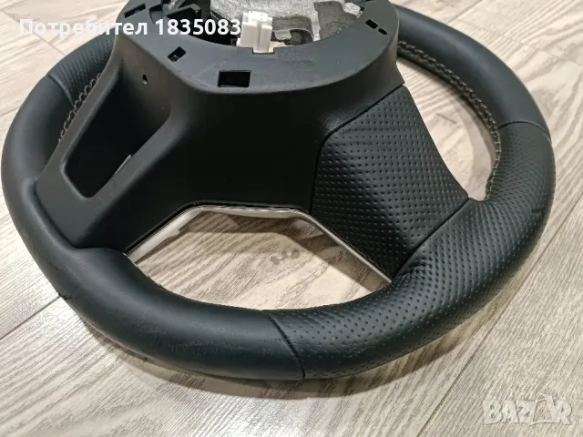 Оригинален волан Renault, снимка 7 - Аксесоари и консумативи - 48483593