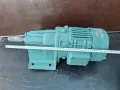редуктор- 42 оборота, снимка 1