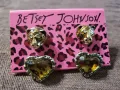 Комплект обеци Betsey Johnson , снимка 1