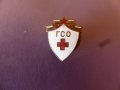 Емайлирана значка "ГСО" червен кръст санитарна защита, снимка 1