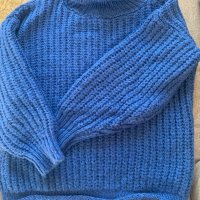 Пуловер в тъмно синьо, снимка 1 - Блузи с дълъг ръкав и пуловери - 42973286