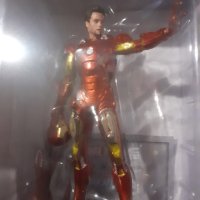 Списание Marvel Movie Collection + фигурка Железния Човек брой 1 имам и брой 2, снимка 7 - Списания и комикси - 44068276