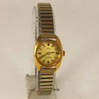 Позлатен Немски Дамски Часовник OSCO 1960's, снимка 2 - Антикварни и старинни предмети - 40153801