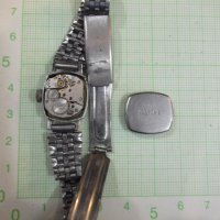 Часовник "ZARIA" с верижка ръчен дамски съветски работещ - 7, снимка 6 - Дамски - 28356641