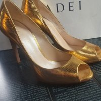 Оригинални дамски обувки Casadei 36 номер, снимка 3 - Дамски обувки на ток - 38578849