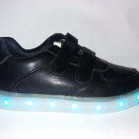 Детски маратонки  ZT-335 със светещи подметки и USB зарядно, снимка 1 - Детски маратонки - 28520219