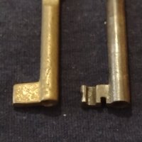 Два стари ключа от соца много запазени за КОЛЕКЦИЯ ДЕКОРАЦИЯ 15158, снимка 3 - Други ценни предмети - 43266817