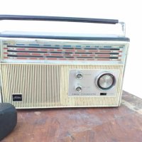 TOSHIBA 9L-780R  Радио 1976г, снимка 1 - Радиокасетофони, транзистори - 28911184