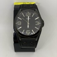 ЧАСОВНИК GUESS U0181G2, снимка 1 - Мъжки - 28724235