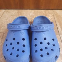 Детски чехли Crocs 35, снимка 2 - Детски джапанки - 37143858