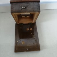 Стара дървена кутия 16.5 х 12 h 7.5 см. , снимка 2 - Други стоки за дома - 37429531