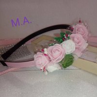 Диадема за малка и голяма госпожица с бели и нежно розово рози!, снимка 4 - Шноли, диадеми, ленти - 27969698