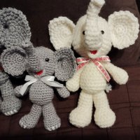 Ръчно плетено слонче, амигуруми, снимка 2 - Плюшени играчки - 15438982