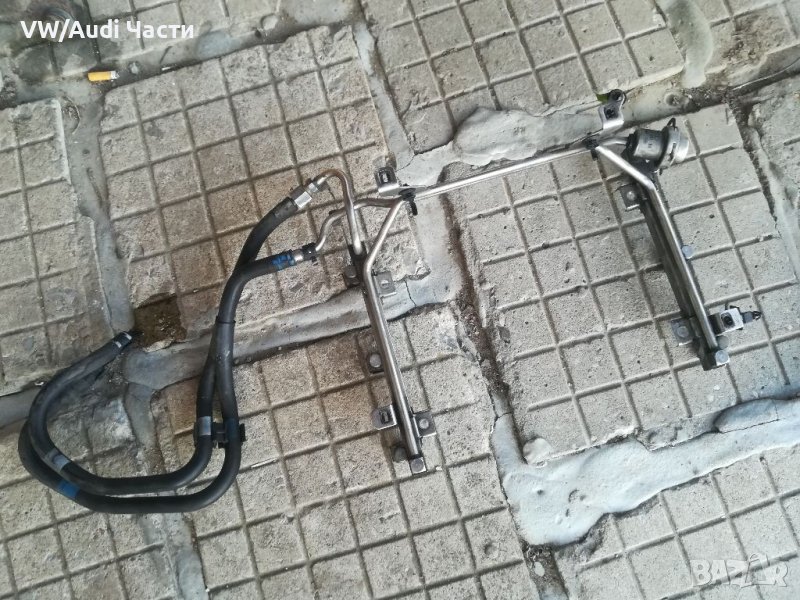 Бензинова/горивна рейка за Ауди А4 Б6 Б7 Audi A4 B6 B7 Audi A6 A8/ 078 133 681 B, снимка 1