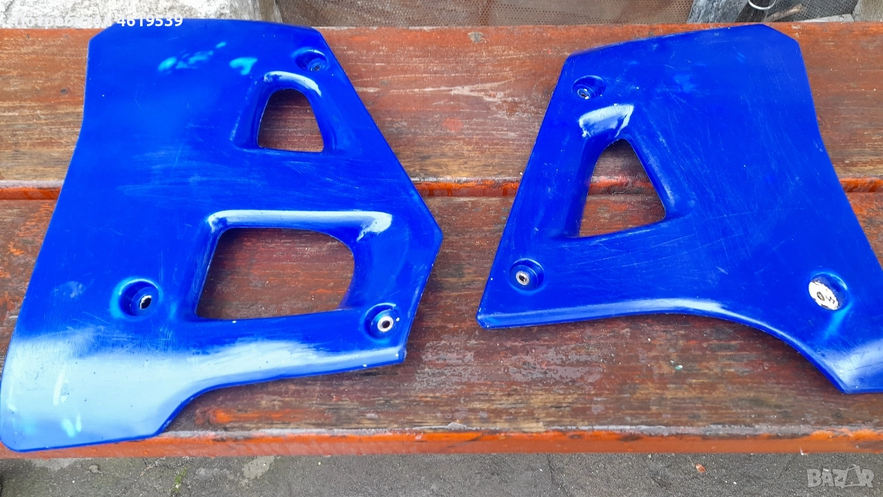 Yamaha Dt 125 200 страници кори резервоар пластмаси Ямаха Дт , снимка 1