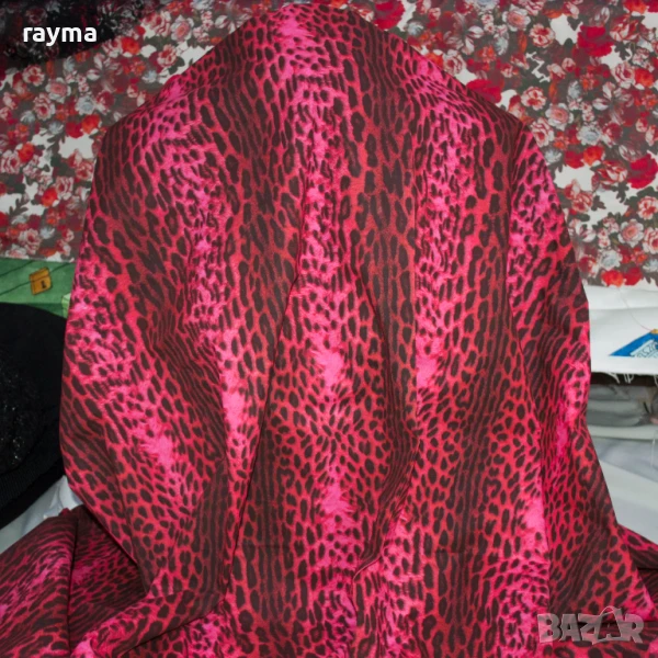 Плат Just Cavalli памучен еластичен поплин принт леопард, снимка 1