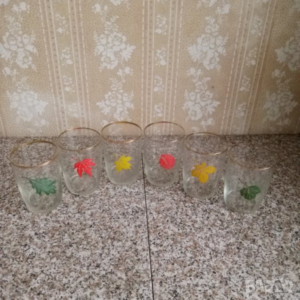 Стъклени чаши с златен кант, снимка 1