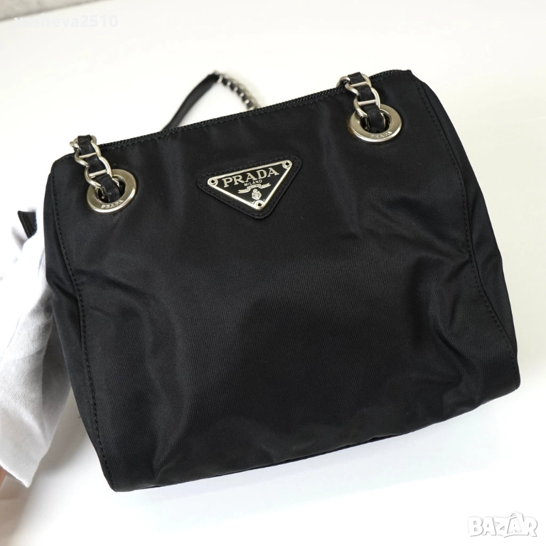 Prada оригинална дамска чанта , снимка 1