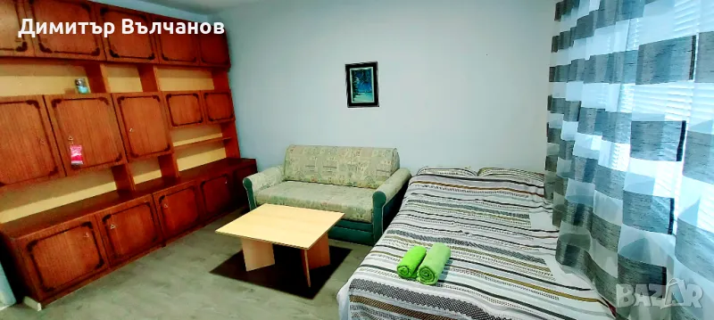 Нощувки(Тони)тристаен(широк център), снимка 1