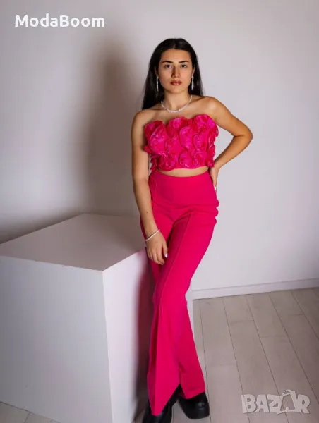 Розов дамски комплект с ефектни рози , снимка 1