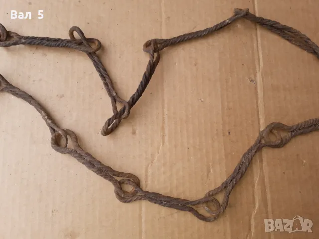 Стара верига за огнище от ковано желязо , здрава, снимка 3 - Антикварни и старинни предмети - 50327070