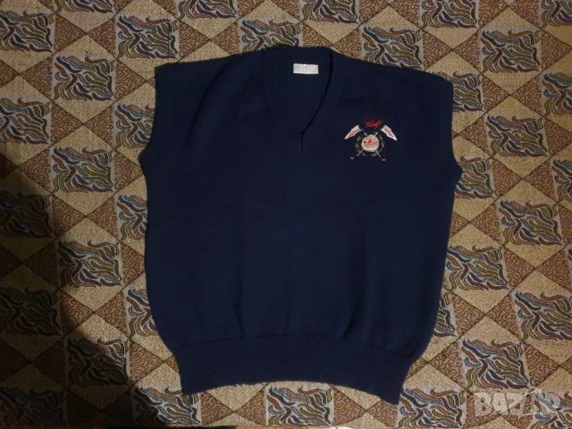 оригинален зимен пуловер  адидас произведен в Западна Германия 1989 , снимка 1 - Пуловери - 39828016