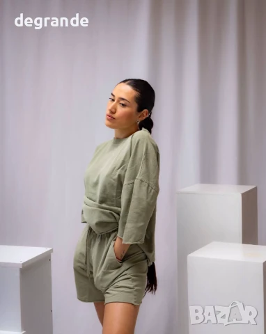 Дамски спортен комплект от две части в Зелено, снимка 3 - Комплекти - 50905921