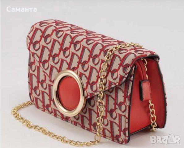 Малка дамска чанта/паласка от плътна и висококачествена еко кожа и плат в червен цвят