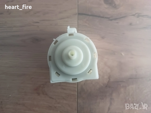 Ниворегулатор/пресостат за пералня Whirlpool, снимка 2 - Перални - 51873522