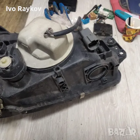 Subaru Outback 98-02, Ляв и десен Фар, снимка 13 - Части - 47995123