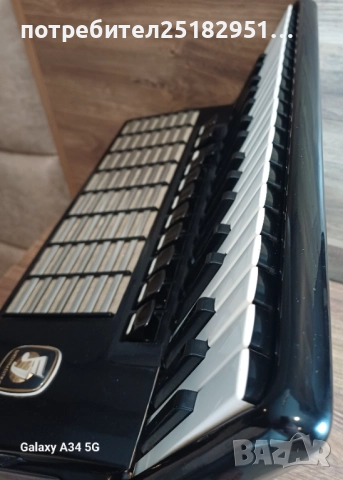 Акордеон 96баса WELTMEISTER STELA , снимка 2 - Акордеони - 52829386