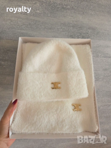 Celine Дамски Комплект Шапка + Шал Най-Висок Клас , снимка 2 - Шапки - 53041162