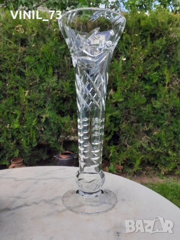 КРИСТАЛНА ВАЗА-1