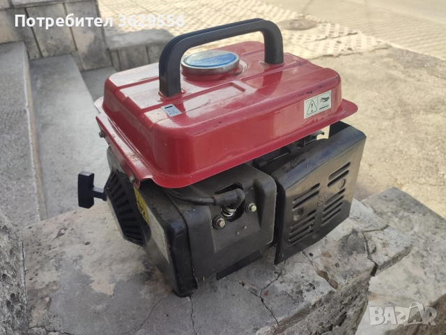 Бензинов двутактов генератор за ток RAIDER RD-GG01 /0.65kW/