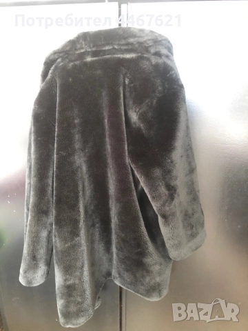 Палто , снимка 2 - Палта, манта - 52502029