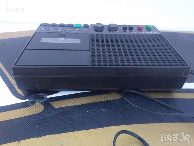 SONETT 77  RFT Касетофон, снимка 8 - Радиокасетофони, транзистори - 32328311