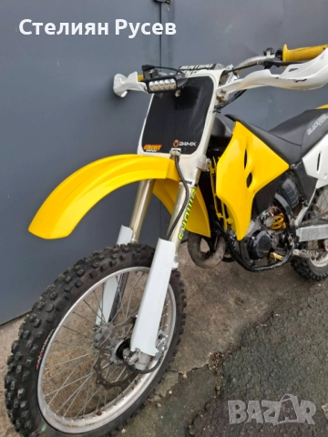 SUZUKI RM 125 2T КРОСОВ МОТОР -цена 3 700лв или 1891.78евро, БЕЗ бартери -началото на годината са см, снимка 2 - Мотоциклети и мототехника - 51764804