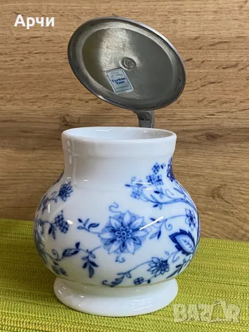 Винтидж порцеланова халба-Royal Tattau Bavaria 1960 гд, снимка 4 - Други ценни предмети - 48005559