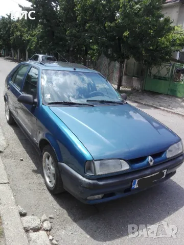 Продавам Рено 19 бензин/газ, снимка 2 - Автомобили и джипове - 49700330