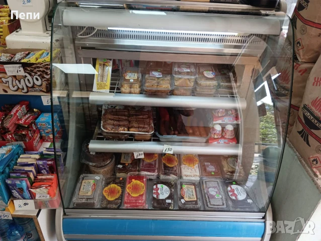 Хладилна витрина 1м