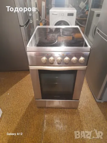 Готварска печка от INOX, керамичен плот 50 см ширина и фурна с вентилатор Gorenje EC 734 E 