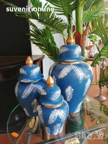 Вази с капак 