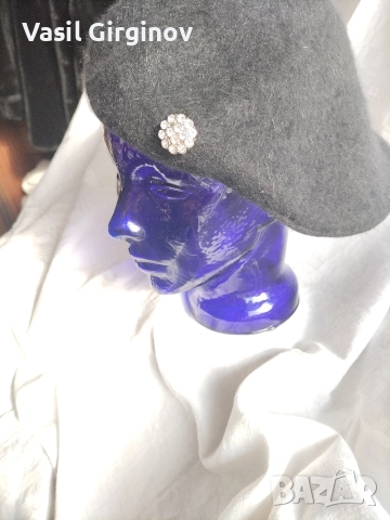 Елегантна дамска шапка , снимка 2 - Шапки - 52823763